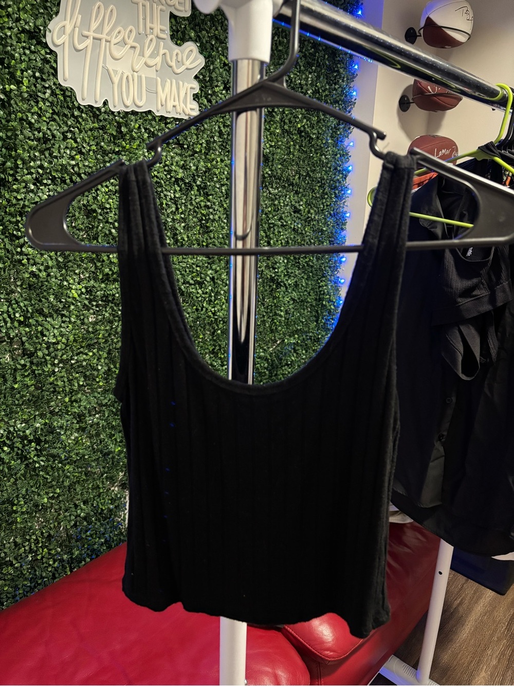 Forever 21 Black Ribbed Scoop Tank